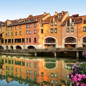 Ibis Centre Vieille Hotel